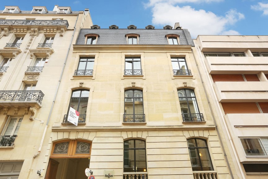 28 Rue Amiral Hamelin - Regus