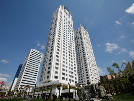 Selenium Plaza - IWG (Regus)