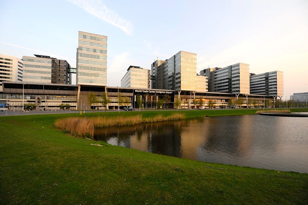 WTC Schiphol Airport Business & Conference Centre - TOO