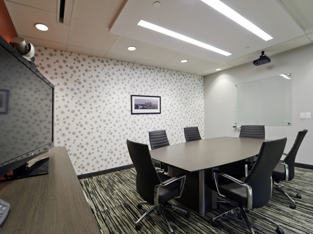 Office Space in th Floor
151 Yonge Street