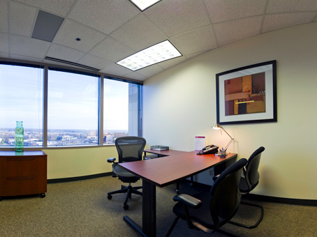 Office Space in Keystone Crossing Center
8888 Keystone Crossing
Suite