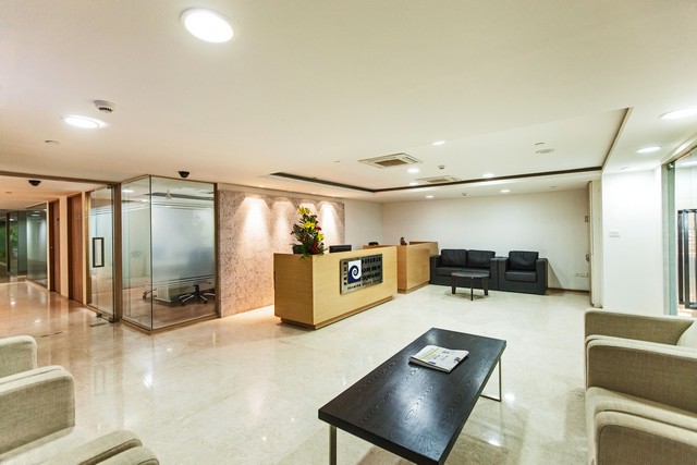 Davanam Golden Square Prime, Davanam Sarovar Portico Hotel, Hosur Road, Koramangala - Golden Square