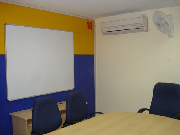Office Space in NEW NO 7 OLD NO 13)
7 Mahalingapuram Main Road