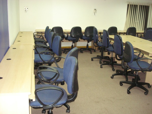 Office Space in NEW NO 7 OLD NO 13)
7 Mahalingapuram Main Road