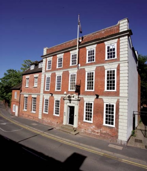 1 High Street - Mike Roberts Property