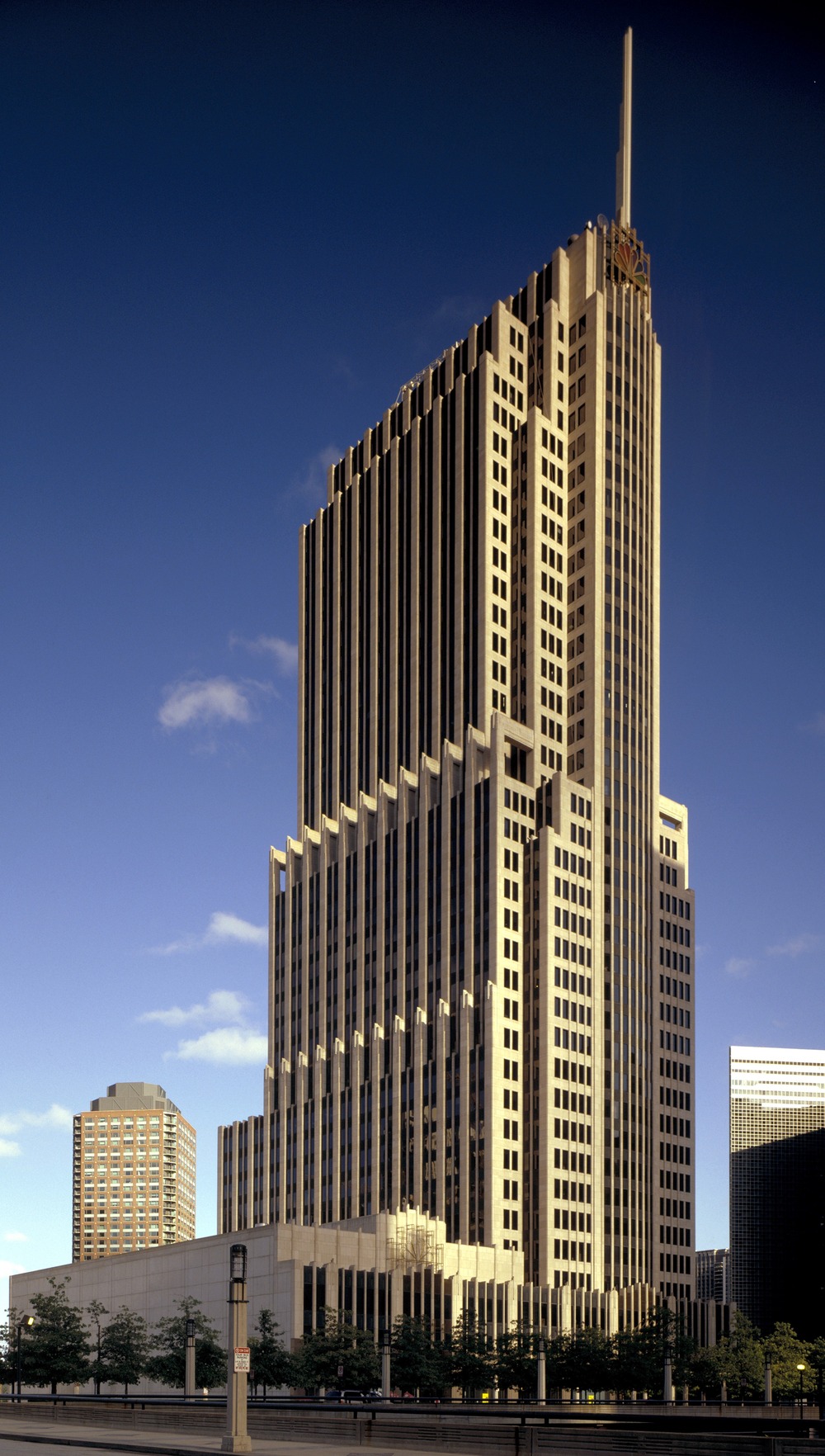 Office Space in NBC Tower
455 N. Cityfront Plaza Drive
Suite