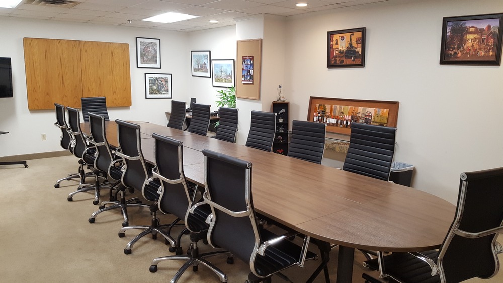 Office Space in West Johnson Avenue
Suite
