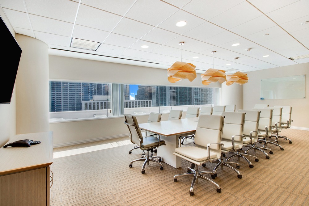 Office Space in MIAMI TOWER