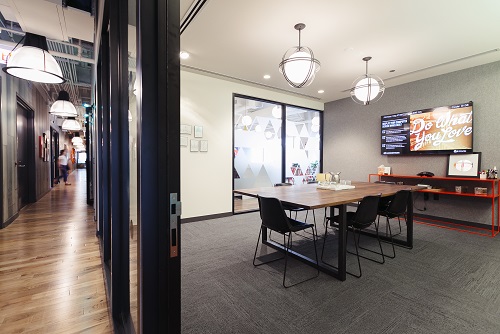 Office Space in Grant Park
332 S Michigan Avenue
East Loop