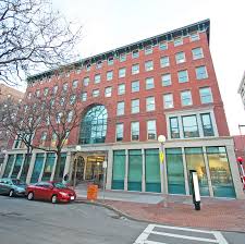 Office Space in th Floor
90 Canal Street