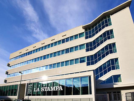 via Lugaro, 15 - Regus