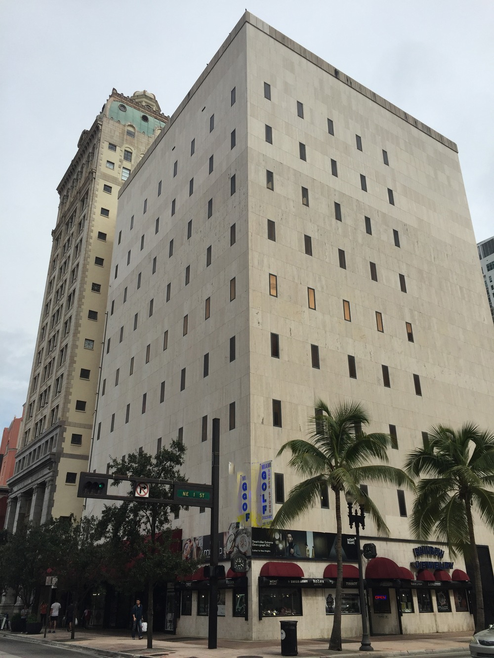 Office Space in Downtown Miami
111 NE First Street
8th Floor