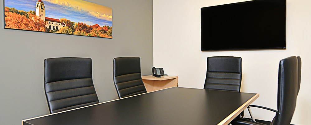 Office Space in Suite 2100
190 S LaSalle St