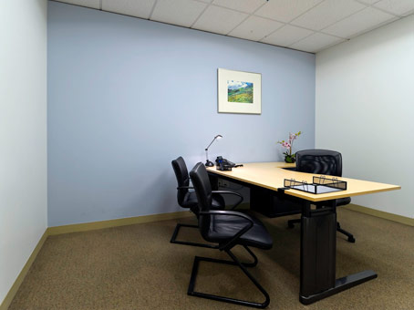 Office Space in Key Center
601 NE One Hundred and Eighth Avenue
18th & 19th Floors