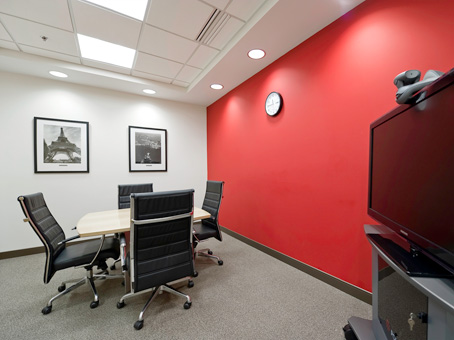 Office Space in Suite K-200
500 W Silver Spring Dr