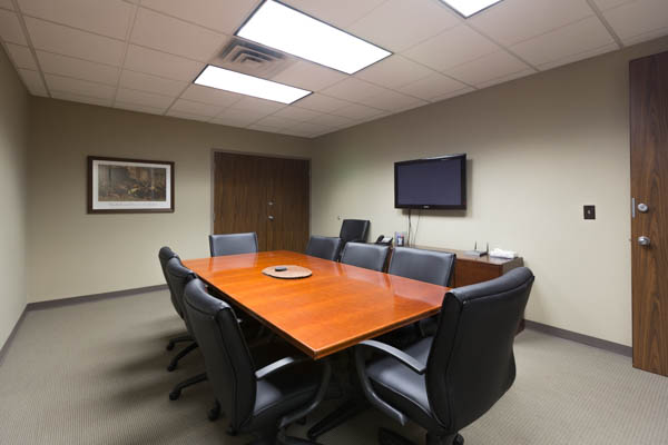 Office Space in West Grand Avenue
Suite