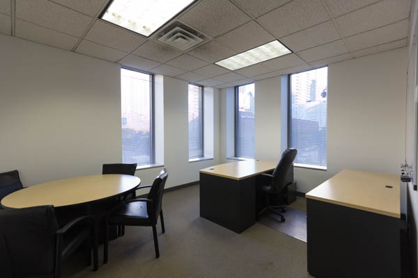 Office Space in West Grand Avenue
Suite