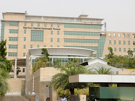 Red Fort Capital Parsvnath Towers, Bhai Veer Singh Marg, Gole Market - Regus