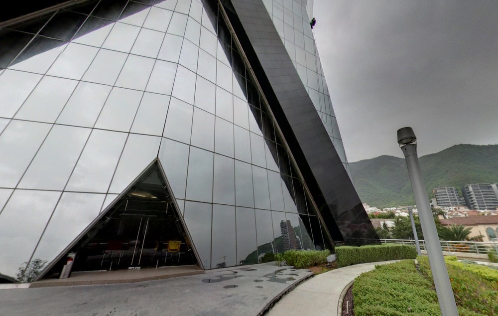 IZA Business Centers Torre XI Office Space in Av. Pedro Ramirez Vazquez Col. Valle Oriente, San