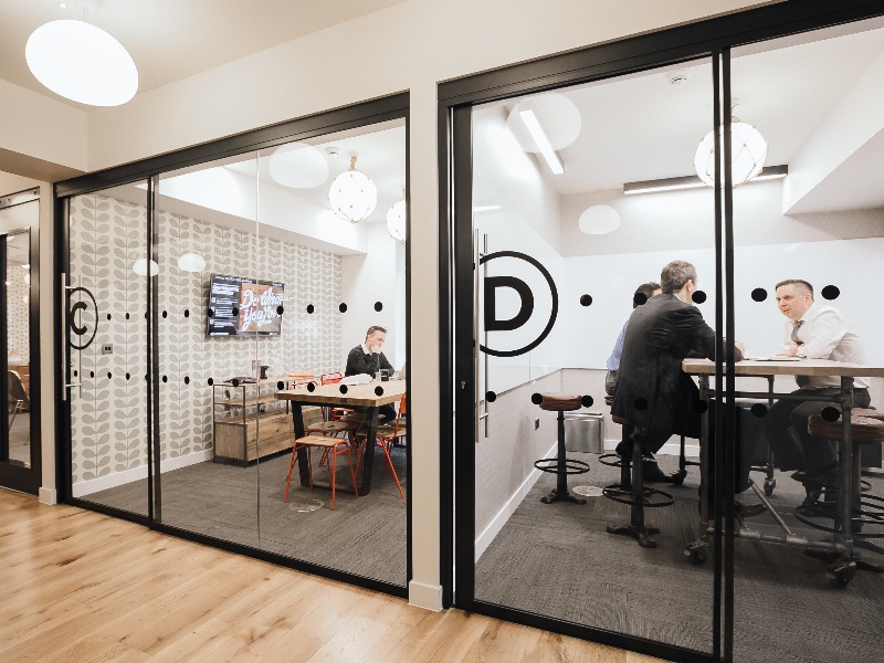 Office Space in Metropolitan Square
655 Fifteenth St. NW