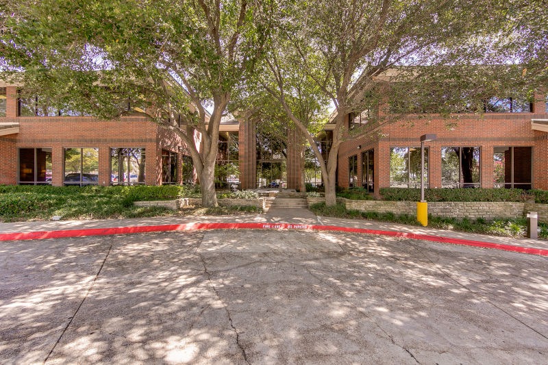 Office Space in Waterview Office Center
9535 Forest Ln