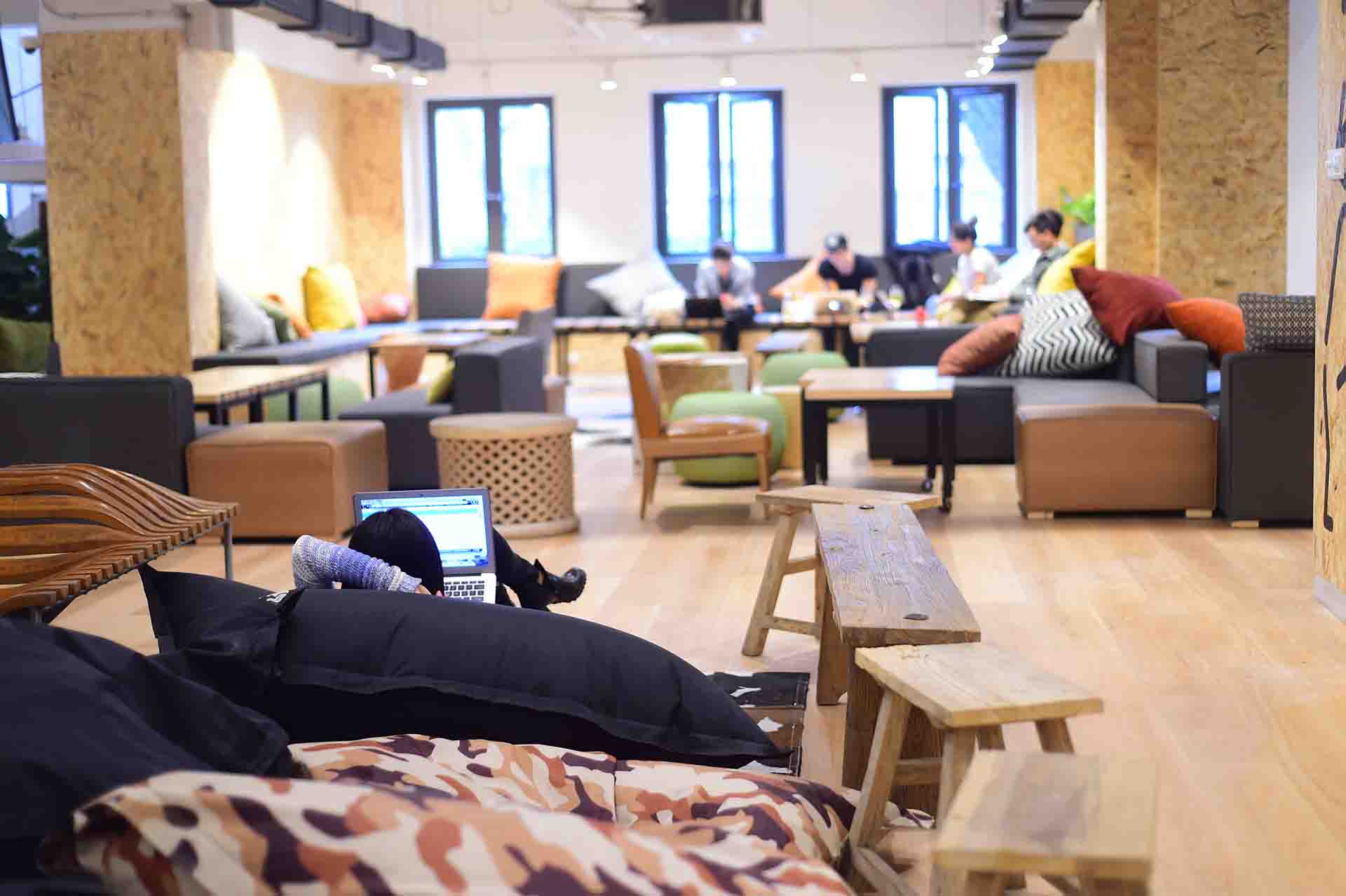 1F, 328 Hunan Road - NakedHUB