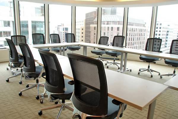 Office Space in Suite 1000
1025 Connecticut Avenue NW