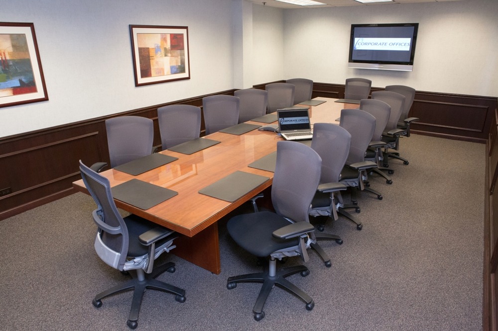 Office Space in Midwest Road
Suite