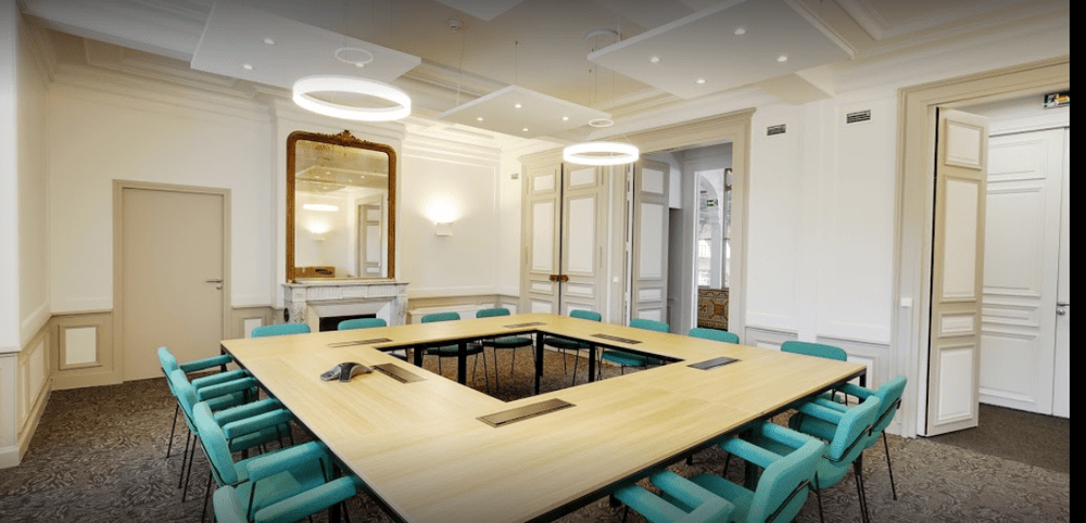 Office Space in SNCF Station
14 rue de Dunkerque