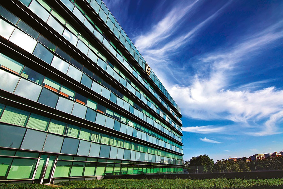Office Space in Tampines Grande
