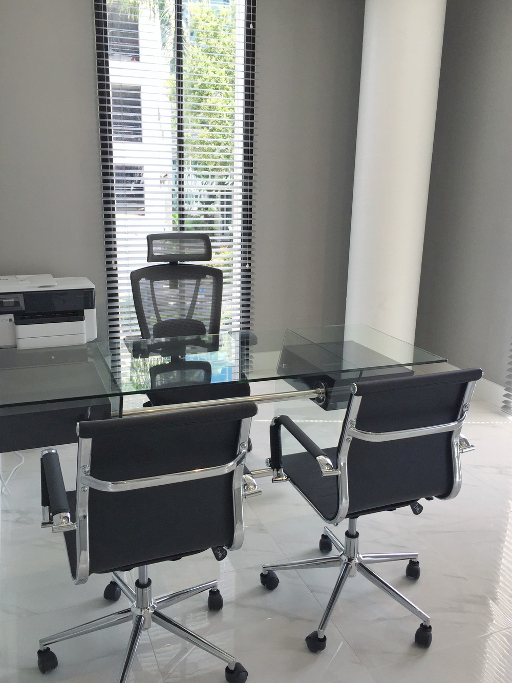 Office Space in Suite 203
4300 Biscayne Blvd