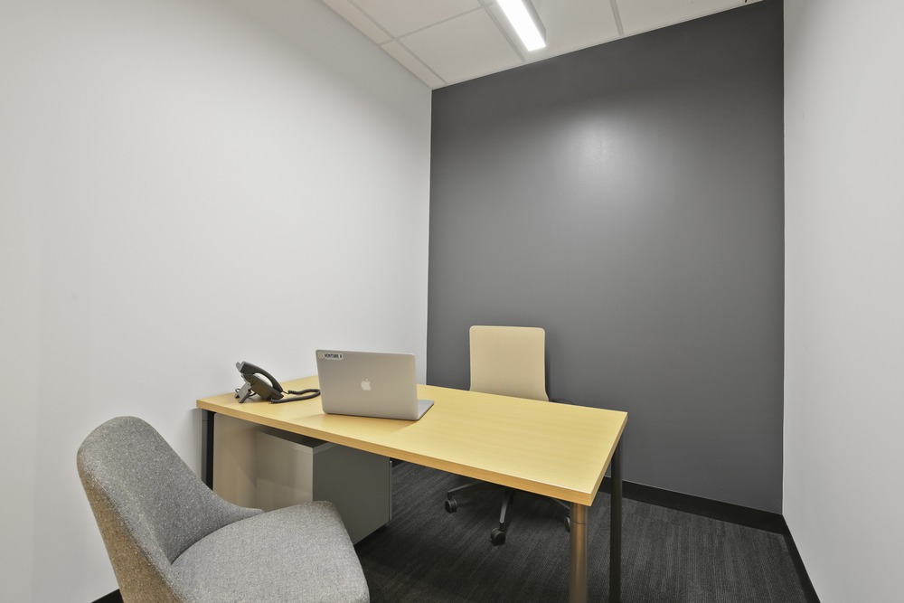 Office Space in Alpha Rd
Suite E