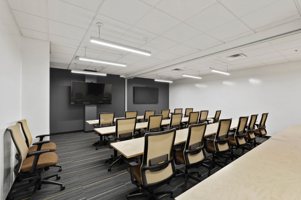 Office Space in Alpha Rd
Suite E