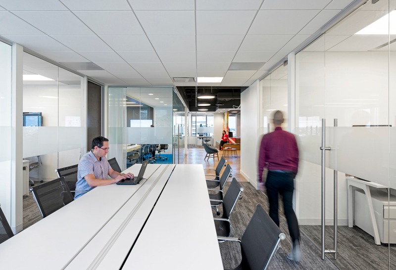 Office Space in th Floor
100 Southeast Third Avenue