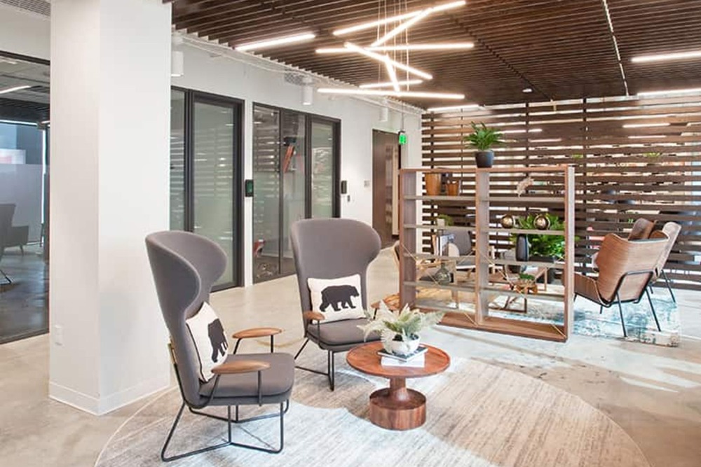 Office Space in th Floor
1801 Wewatta Street