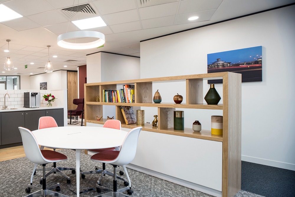40th. Floor, Capital Place, Jl. Gatot Subroto No.Kav 18, RT.6/RW.1 Kuningan Bar. - Regus