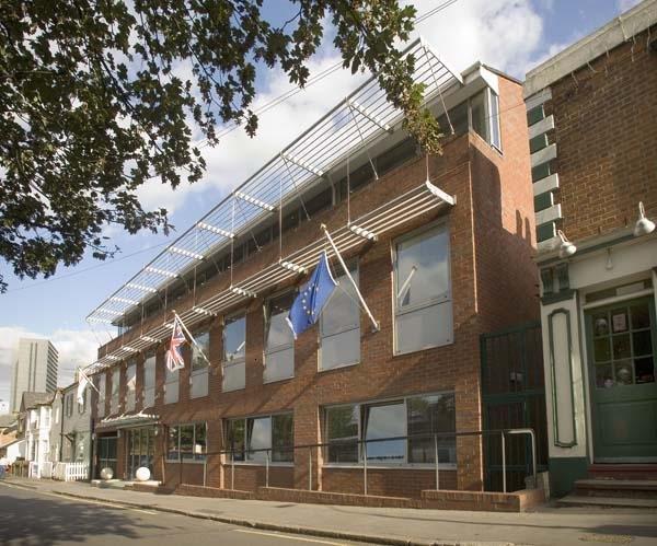 Southbridge House - Dexter House Ltd