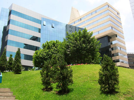 Centro Empresarial Real, 147 Av. Víctor A. Belaúnde, Vía Principal - Edif. Real Seis, Piso 6 - Regus