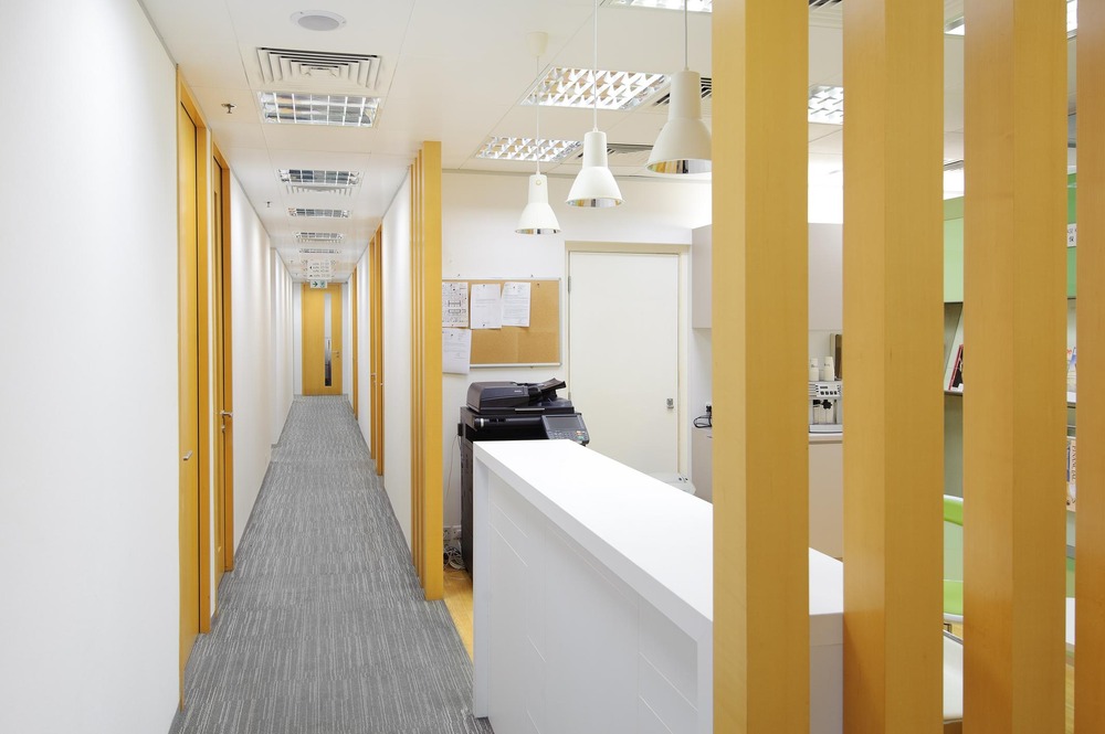 Office Space in th Floor
9 Queen's Road Central