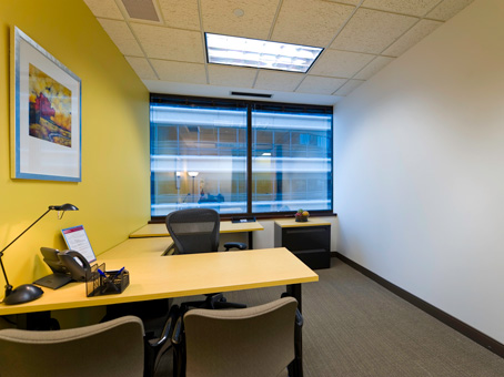 Office Space in South Fifth Street
19th Floor