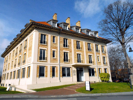 Porte de Paris, 50 Avenue du President Wilson, Bâtiment 112 - Regus