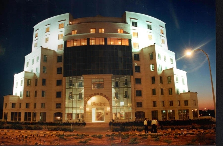 Zahran Plaza, Airport Road, 7th circle