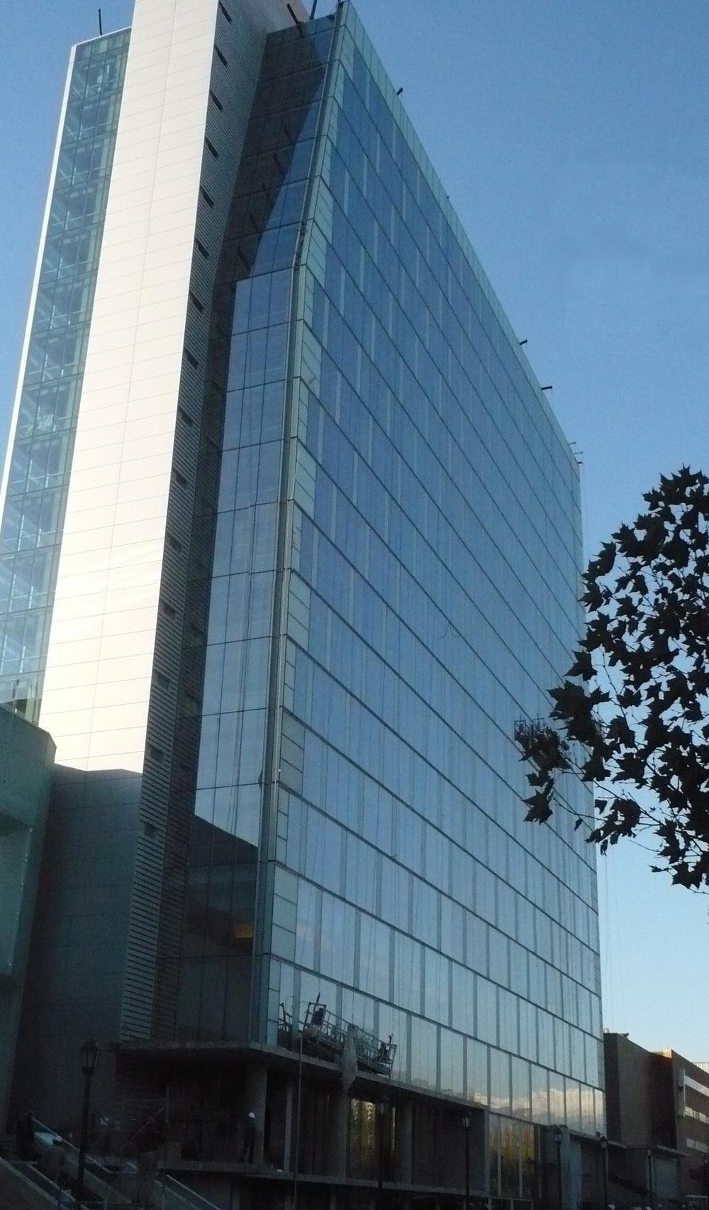 Edificio Torre del Parque Arauco II, Kennedy Avenue 5413 - Regus