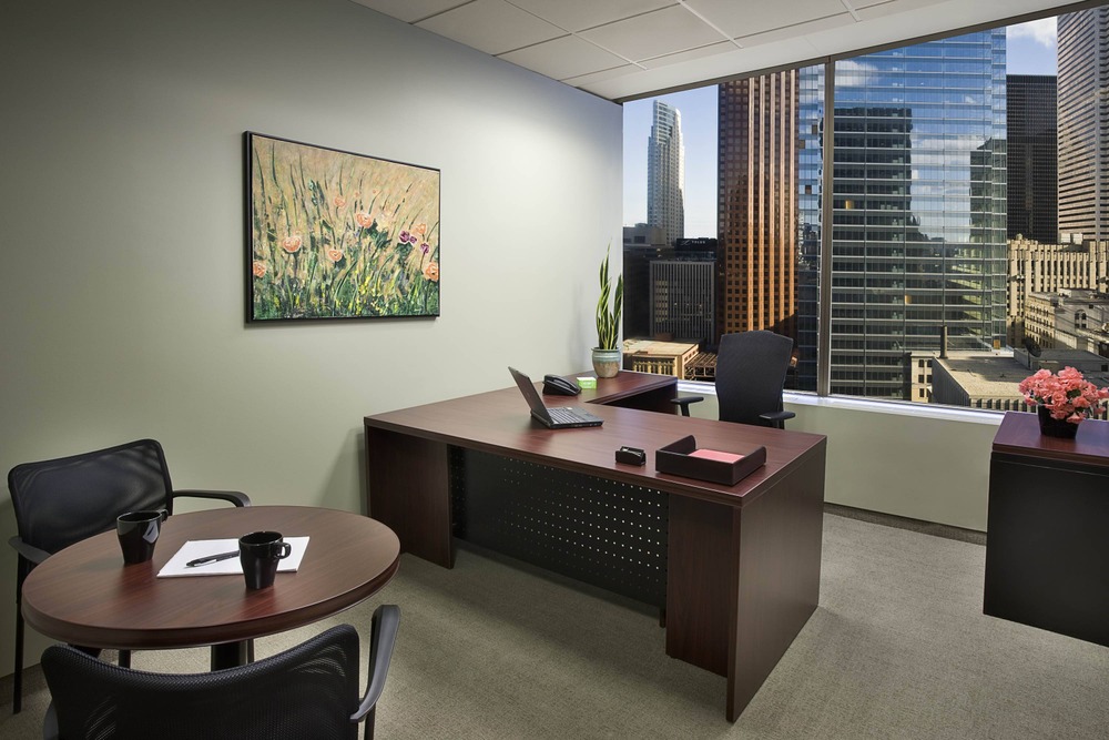 Office Space in Bay Centre
401 Bay Street
Suite